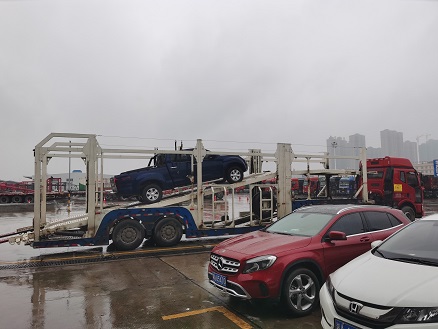 �ں����L(zh��ng)ɳ���\(y��n)һ�_(t��i)˽��܇�����X����ô���M(f��i)��