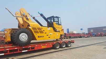 長沙市博遠物流專業(yè)大型設(shè)備運輸.jpg 長沙市博遠物流專業(yè)大型設(shè)備運輸.jpg